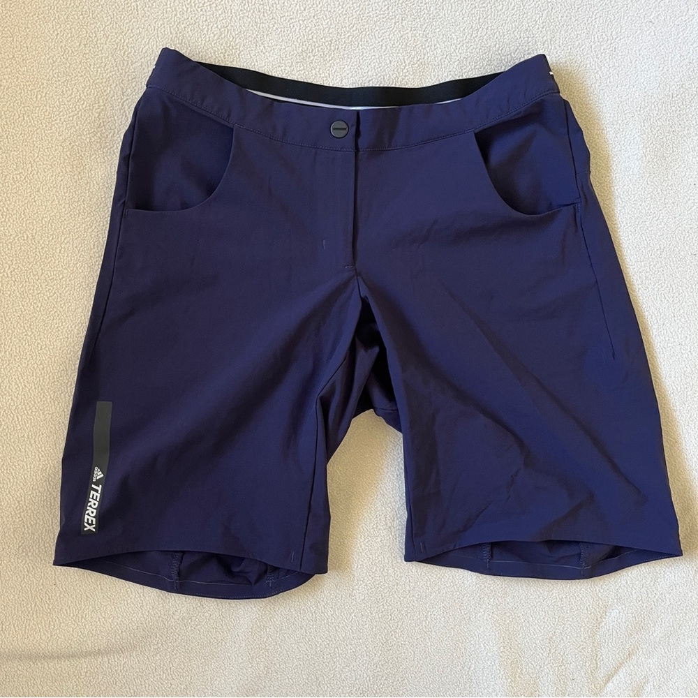 Adidas TERREX Women’s Athletic Hiking Lightweight Shorts Size Small Sample Unit